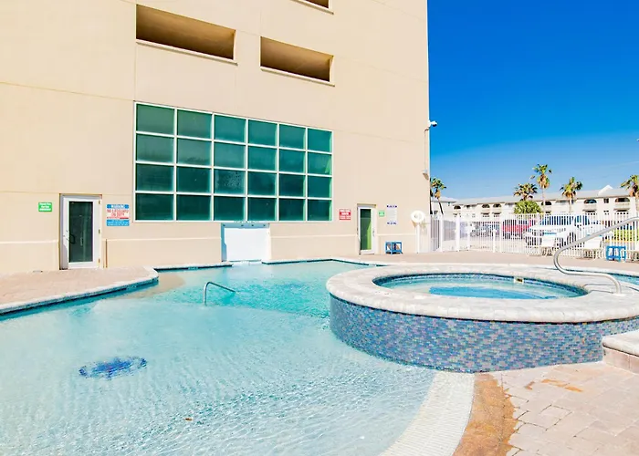 Crystal Shores West #1404 *